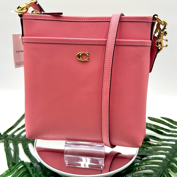 Coach Bags Coach Kitt Leather Gold Tone Messenger Crossbody Bag